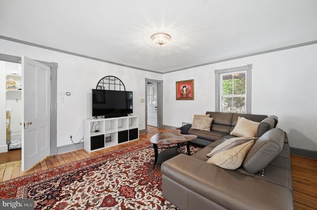 Photo - 11641 Glen Rd