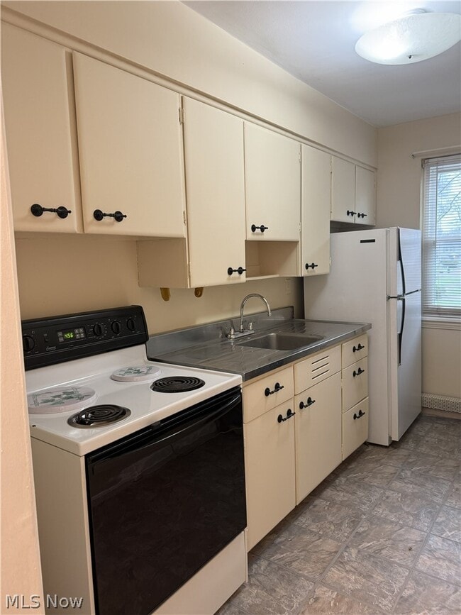 Photo - 13781 Cedar Rd Unidad 201