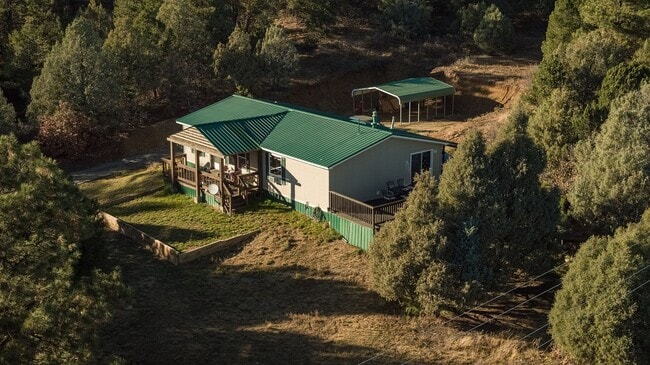 Photo - 352 Spring Rd