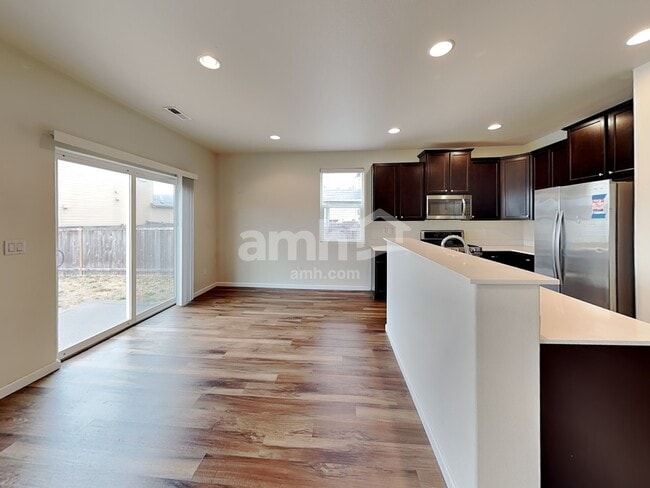 Photo - 16602 NE 91st St