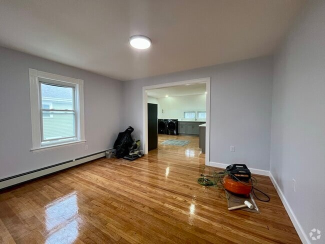 Building Photo - 6 Bromfield St Unit 2 Rental