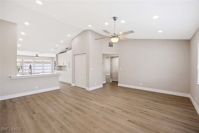 Photo - 707 Neapolitan Way Unit 707