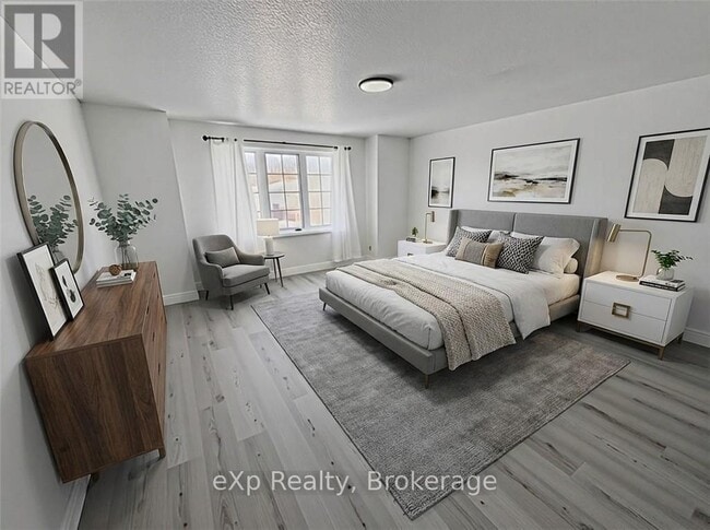 Photo - 303 Bankside Dr