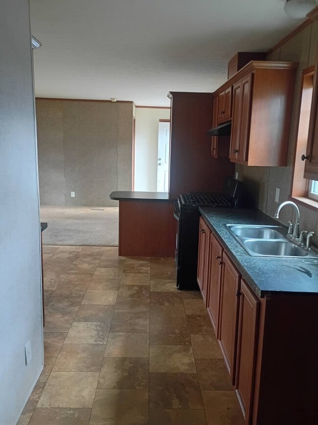 Photo - 2 Oak Terrace
