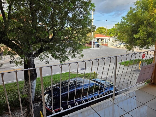 6200 W Flagler St Unit 201