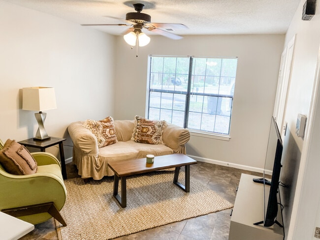 Photo - Newly Updated Furnished 2 bed 1 bath