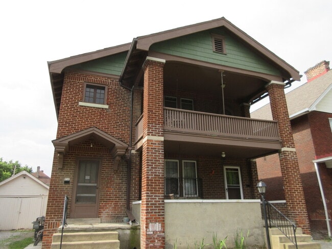 Building Photo - 279 Thurman Ave Unit 279