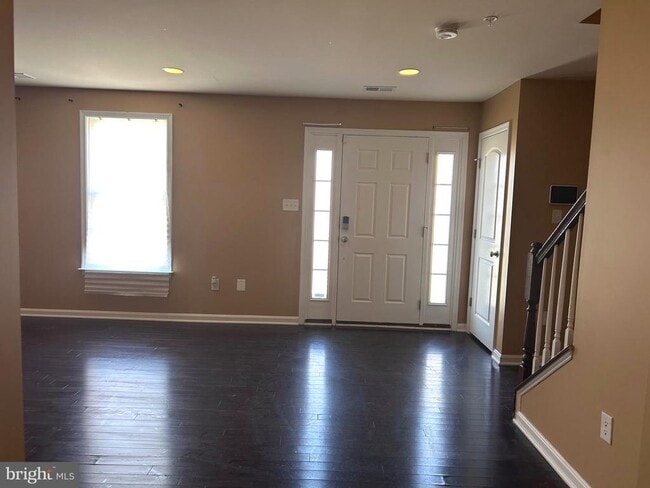 Photo - 9623 Smithview Pl