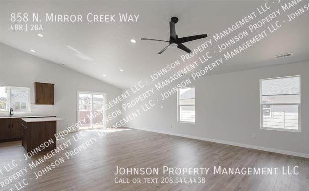 Photo - 858 N Mirror Creek Way