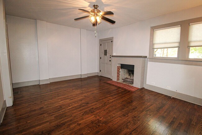 Photo - 436 W Rosewood Ave