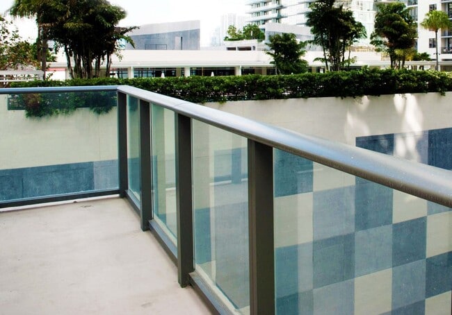 Photo - 11 NE 6th St