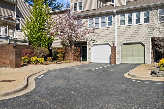 Photo - 7010 Sandy Forks Rd