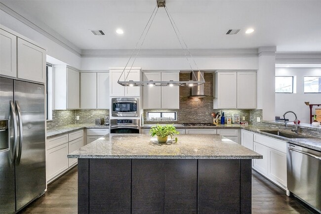 Photo - 1806 Ridgewood St Condo