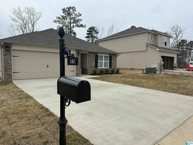 Photo - 140 Andrew Ln