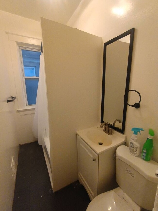 Photo - 2010-2014 W Pierce St Unit 2014 W Pierce St