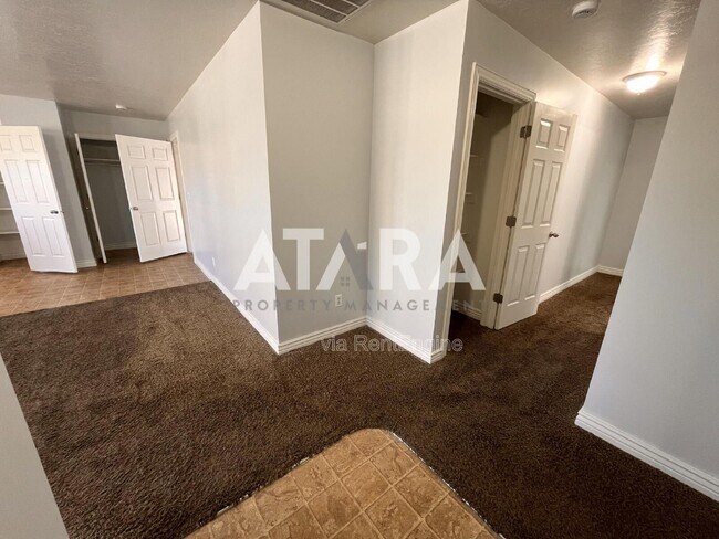Photo - 2473 W 5400 S