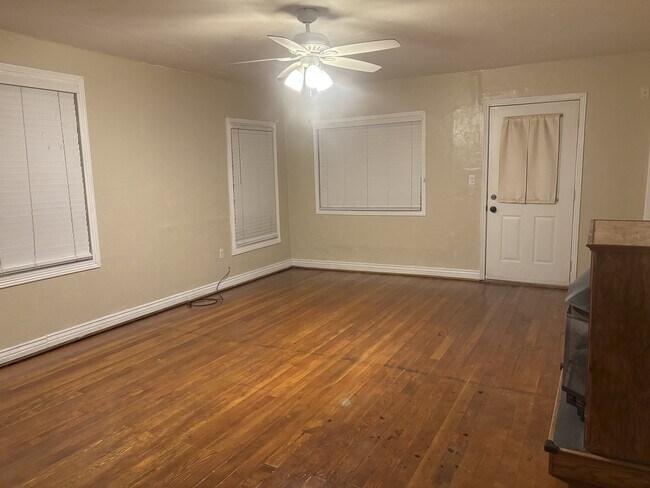 Photo - 80 N 100 W House