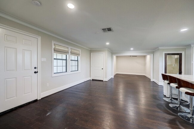 Photo - 4626 Oakdale St