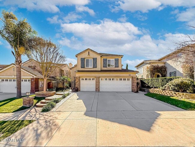Building Photo - Beautiful Light and Bright Dos Vientos Home featuring 4 Bedrooms + 3 Bathrooms