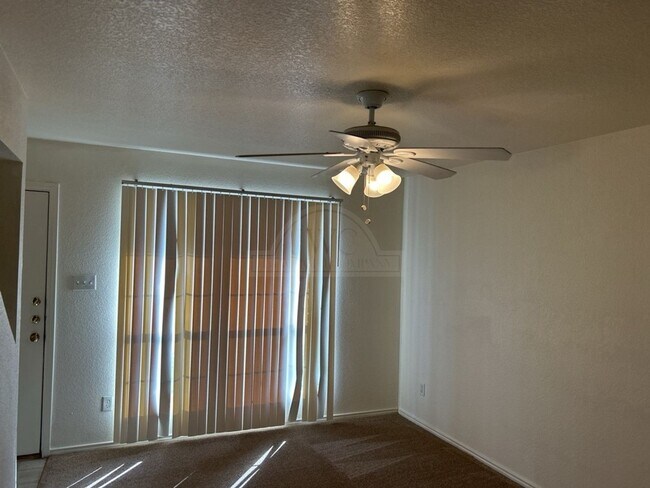 Photo - 4307 Jeff Scott Dr Unit 4307 Jeff Scott Dr  C