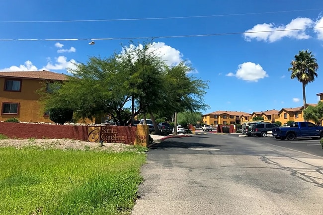 Photo - Santa Carolina Apartments