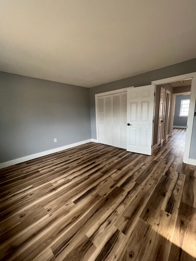 Photo - 149 Briar Mills Dr Unit 1