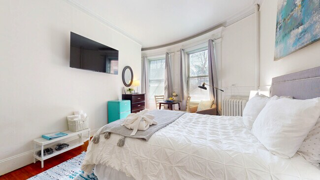 Photo - 1029 Beacon St Unidad 3