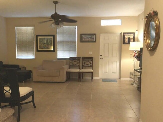 Photo - 2450 SE Union Park Dr