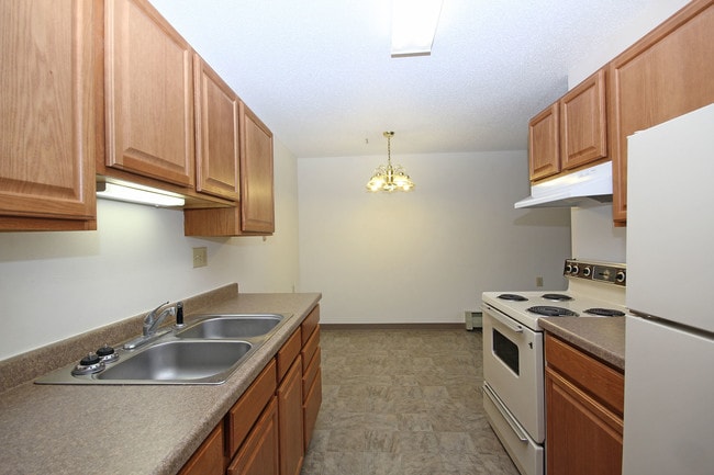 Photo - Oakwood Homes