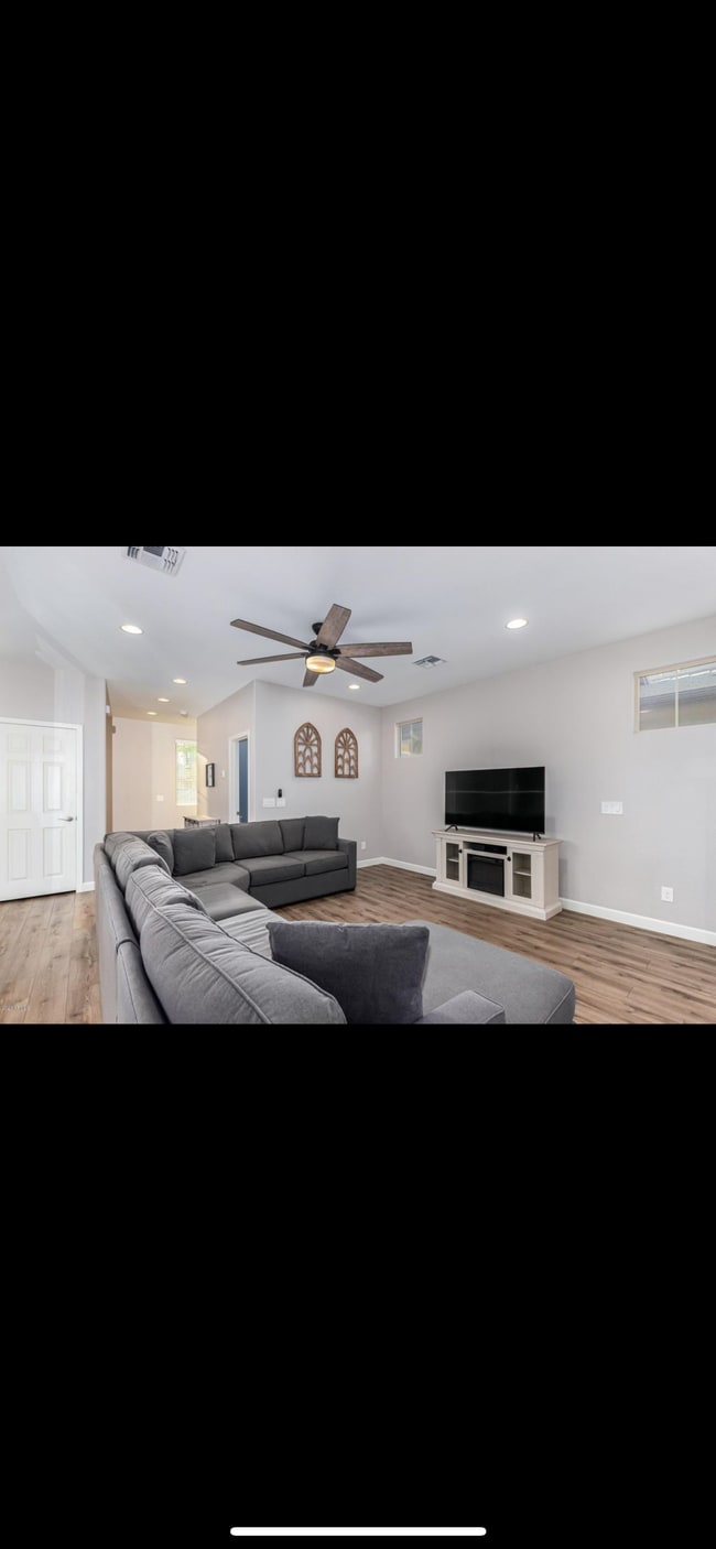 Photo - 2264 S Henry Ln