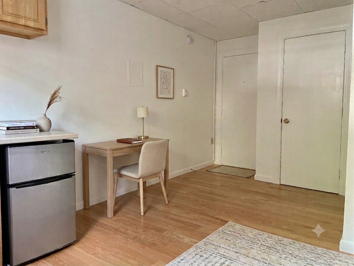 Photo - 405 Beacon St Unidad A