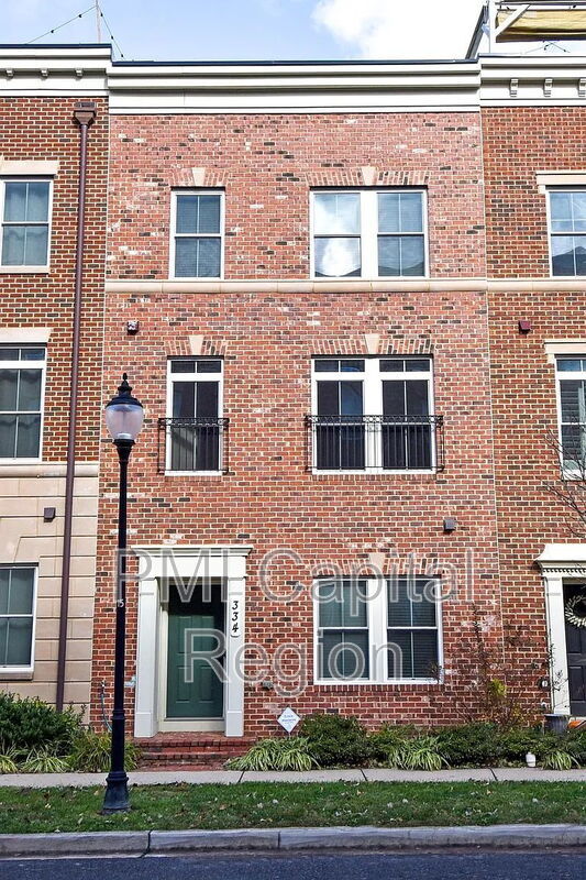 Photo - 334 Community Center Ave