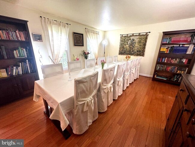 Photo - 9808 Wilden Ln
