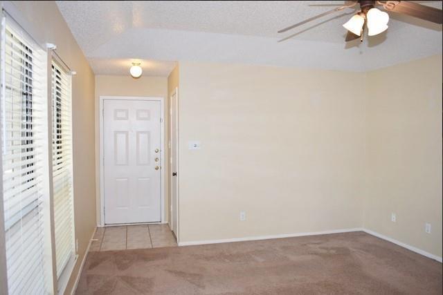 7009 Overton Park
