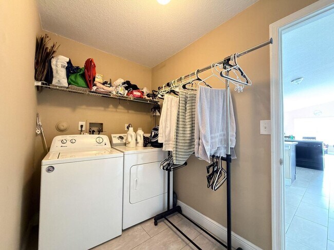 Photo - 775 NW 165th Ave