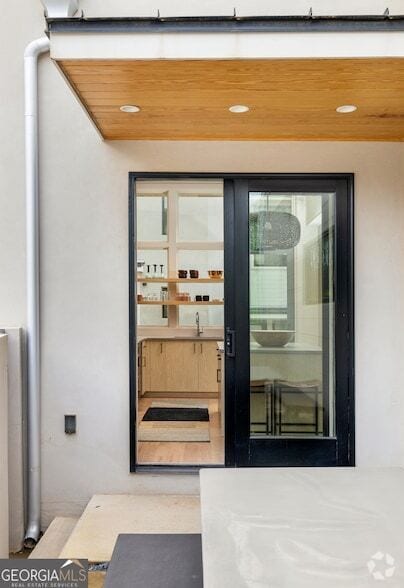 Building Photo - 1190 Mado Lp Rental