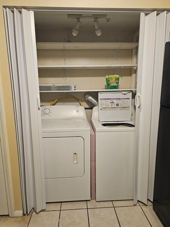 Photo - 19 Meadowood Dr Unit 19