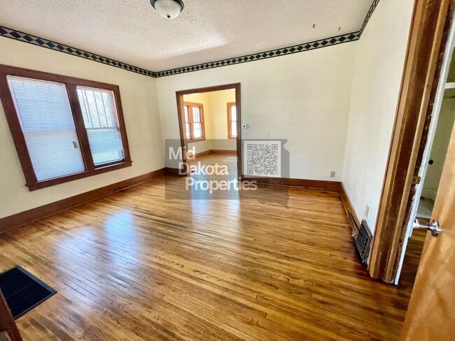801 W 5th Ave Unidad House