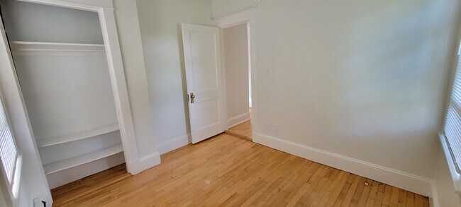 Photo - 10 Rudman Rd Unit First Floor