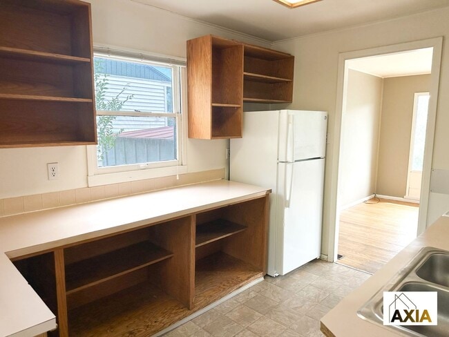 Photo - Million Dollar Views for Fall Pre-Lease!