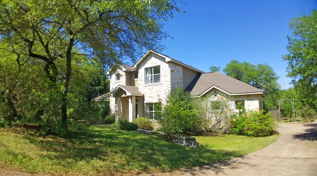 Photo - Secluded Hill Country home on huge lot!  Gorgeous home in tranquil setting!