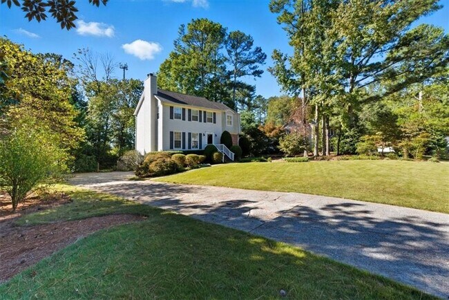 Photo - 3852 Emerson St