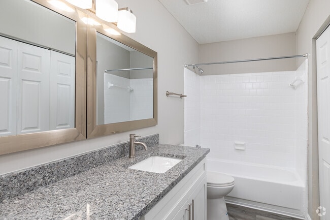 3 BR, 2 BA - 1300 SF