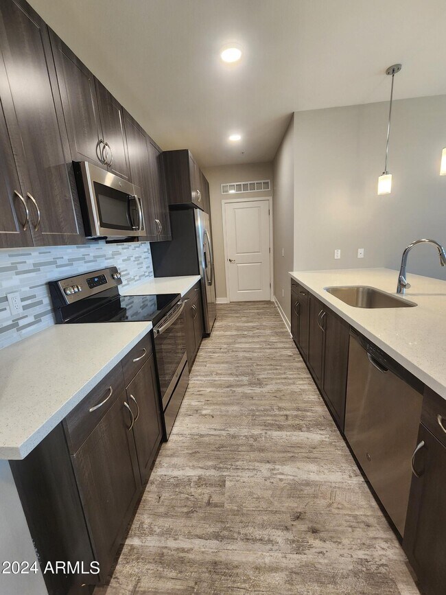 Photo - 5550 E Deer Valley Dr Unit 2M