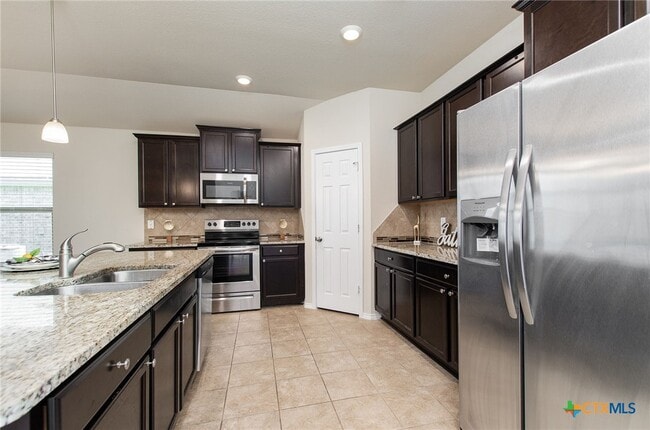 Photo - 2516 Bargello St