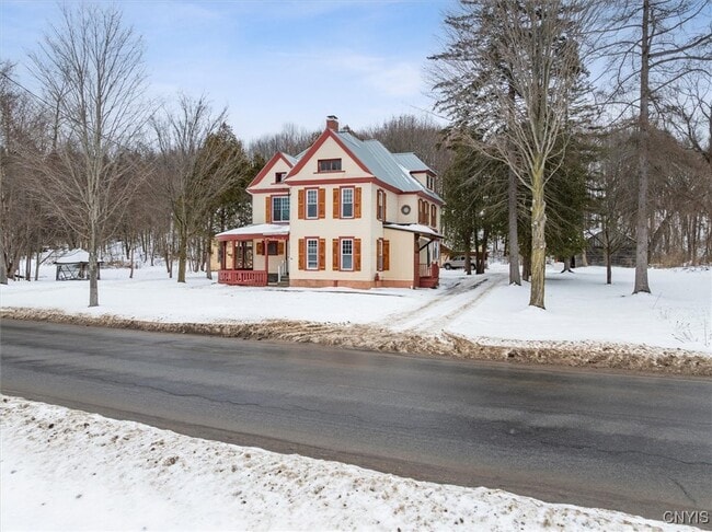 Photo - 7530 Dugway Rd