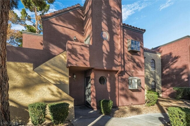 Building Photo - 4050 Pacific Harbors Dr Unit 135
