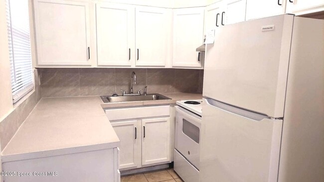 Photo - 419 N Fiske Blvd