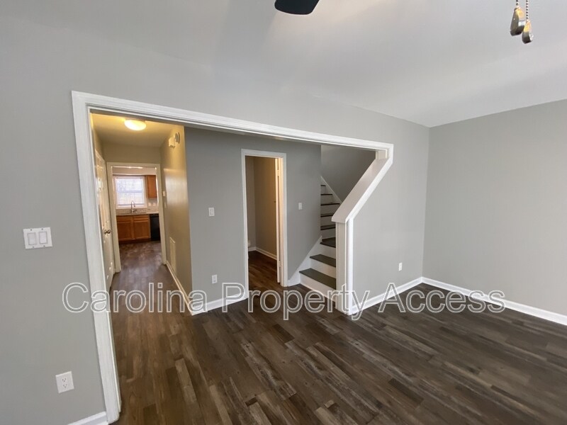 Photo - 505 Avent Ferry Rd