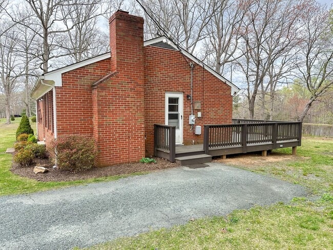 Photo - Zions Cross Roads Brick Cottage 2bedroom/1bath